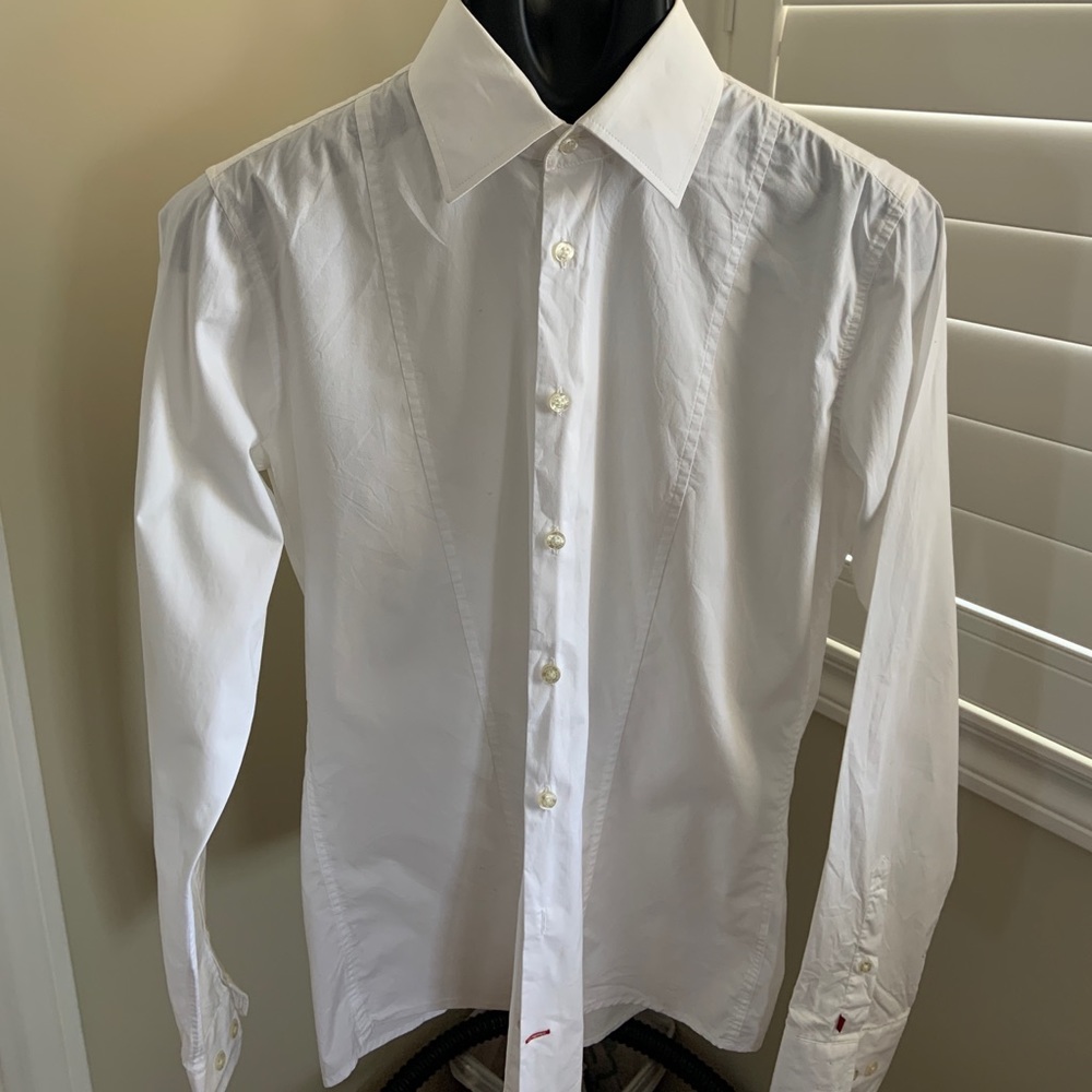 Perfect for prom! Worn once. White cotton dress shirt. Men’s small